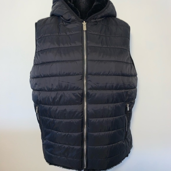 🆕Buffalo David Bitton Faux Fur Reversible Vest - Picture 9 of 11